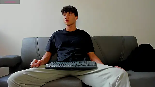 2Amateur Guys online show from 01-18-26, 10:02