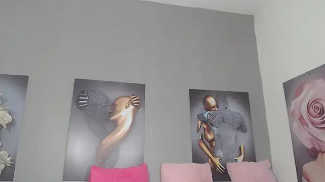 Snapshot of AntonellaBlanc chatting on 07-15-26, 04:51 AntonellaBlanc online show from 07-15-26, 04:51