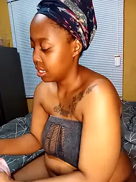 PreggyBunny online show from 10-24-25, 10:39