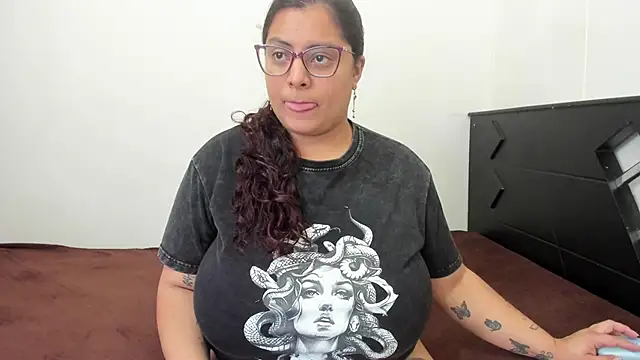 from heaven1 online show from 02-18-26, 07:10