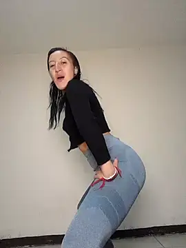 Oriana111 online show from 11-06-25, 03:40