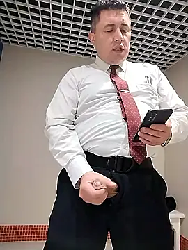 BigCristh79 online show from 01-06-26, 01:09