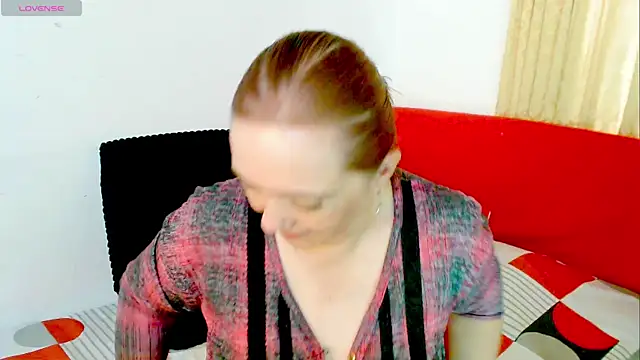 Kendraline1 online show from 04-09-26, 10:04