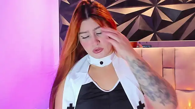 megan whitee   online show from 04-08-26, 02:00