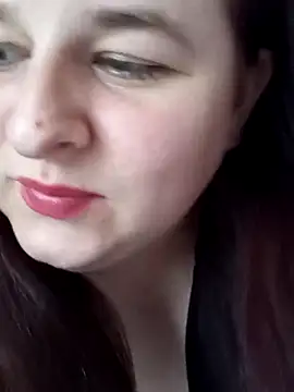 Snapshot of Curvaceouscarla chatting on 10-03-25, 01:19 Curvaceouscarla online show from 10-03-25, 01:19