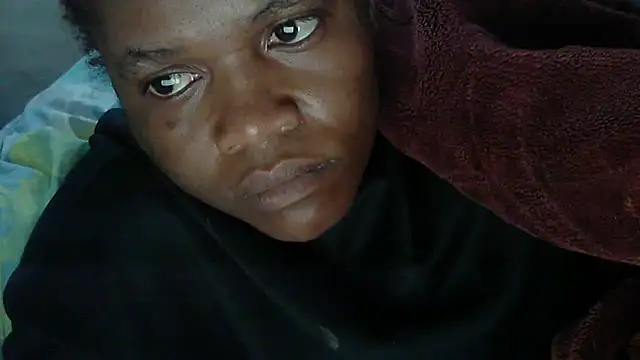 Snapshot of sexythae32 chatting on 09-10-25, 02:44 sexythae32 online show from 09-10-25, 02:44