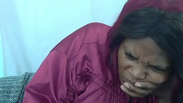 Snapshot of sexythae32 chatting on 09-25-25, 06:39 sexythae32 online show from 09-25-25, 06:39