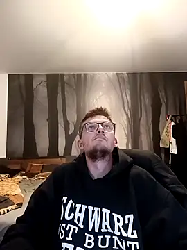 liema3156 online show from 10-22-25, 06:18