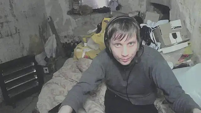 Snapshot of makarov1993 chatting on 04-18-26, 07:07 makarov1993 online show from 04-18-26, 07:07
