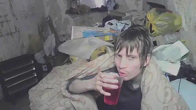 Snapshot of makarov1993 chatting on 04-22-26, 07:55 makarov1993 online show from 04-22-26, 07:55