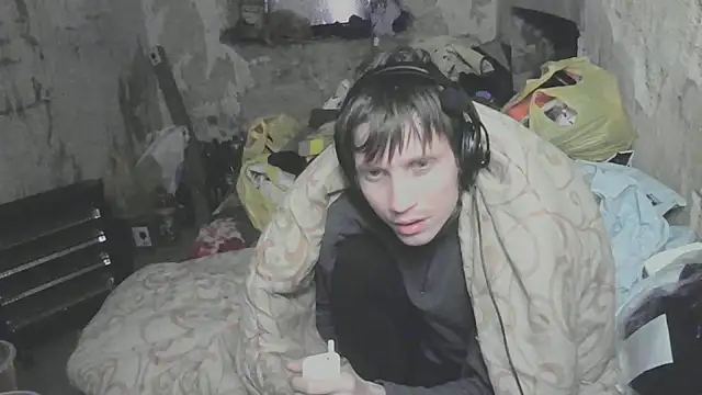 Snapshot of makarov1993 chatting on 04-28-26, 02:27 makarov1993 online show from 04-28-26, 02:27
