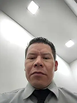 Manu0586 online show from 11-04-25, 12:32