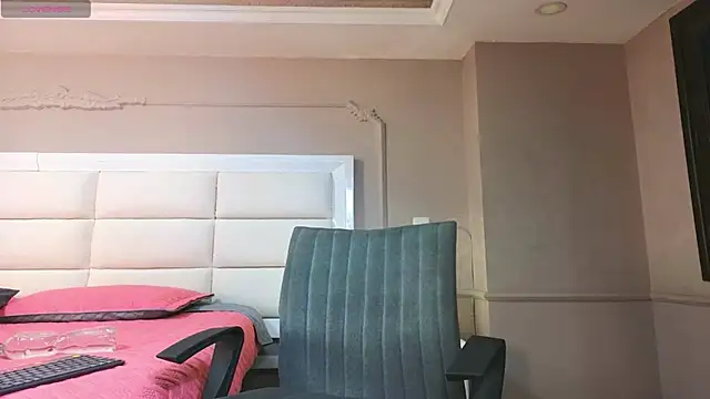 CharlesBrown  online show from 10-28-25, 11:25