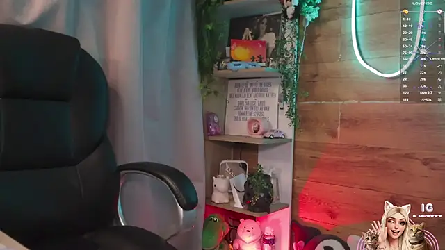 Miila snow online show from 02-28-26, 11:44