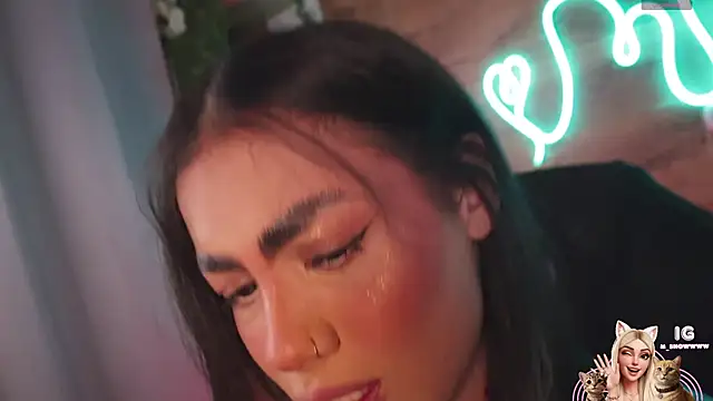 Miila snow online show from 04-22-26, 03:13