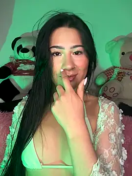 evelyn ch  online show from 10-03-25, 10:56