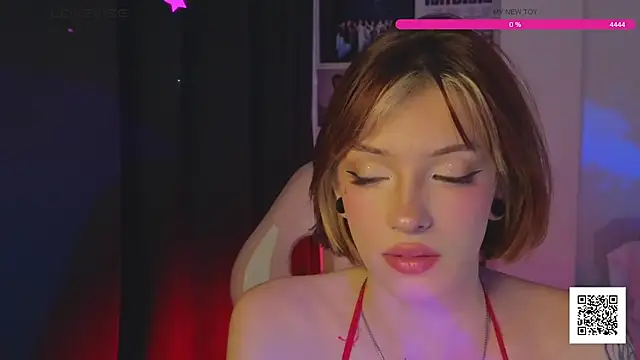 Moonlightt 21 online show from 07-12-26, 08:11