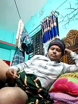 Snapshot of CatchingBouquet chatting on 01-08-26, 04:09 CatchingBouquet online show from 01-08-26, 04:09