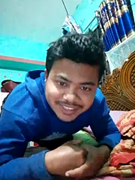 Snapshot of CatchingBouquet chatting on 01-15-26, 04:11 CatchingBouquet online show from 01-15-26, 04:11