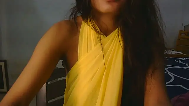 Snapshot of Aarti_misty71 chatting on 06-05-26, 06:52 Aarti misty71 online show from 06-05-26, 06:52