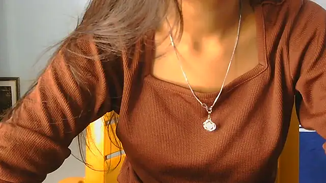 Snapshot of Aarti_misty71 chatting on 06-09-26, 05:30 Aarti misty71 online show from 06-09-26, 05:30