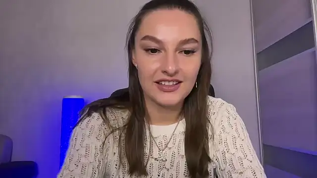 Snapshot of Rabli1 chatting on 10-05-25, 11:30 Rabli1 online show from 10-05-25, 11:30