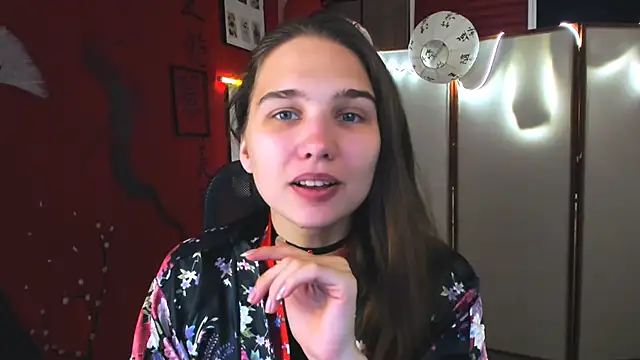 Snapshot of TessaMill chatting on 09-13-25, 05:18 TessaMill online show from 09-13-25, 05:18