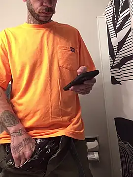 BlueCollarTattoos online show from 05-18-26, 06:25