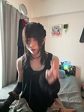 Snapshot of sayaka27 chatting on 06-13-26, 03:15 sayaka27 online show from 06-13-26, 03:15