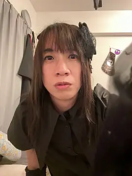 Snapshot of sayaka27 chatting on 08-04-26, 02:52 sayaka27 online show from 08-04-26, 02:52