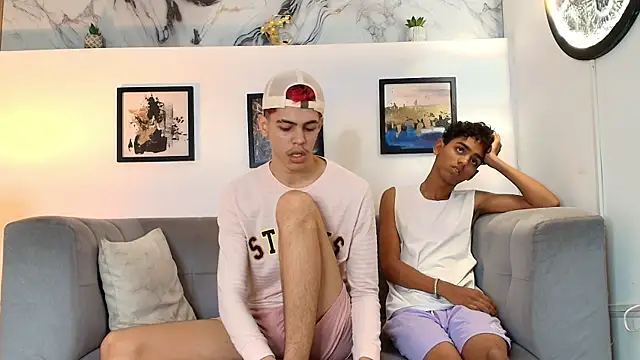 TWINKS FRIENDS online show from 05-22-26, 01:28