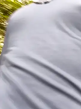 Snapshot of Hiroshi_Shen chatting on 04-08-26, 01:00 Hiroshi Shen online show from 04-08-26, 01:00