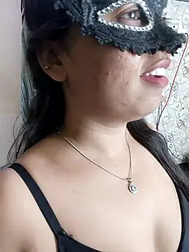 Iampriyaaa15 online show from 11-14-25, 11:53