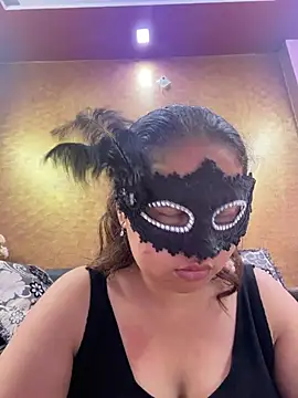 Snapshot of Iampriyaaa15 chatting on 07-08-26, 06:40 Iampriyaaa15 online show from 07-08-26, 06:40