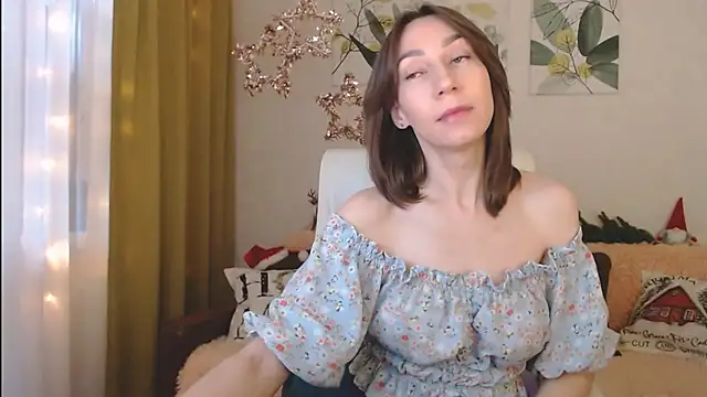 GoodGlamorGirl online show from 01-07-25, 05:01