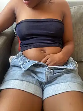 PrettyNina77 online show from 10-22-25, 12:38