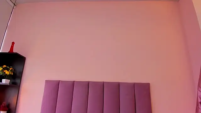 violet myerrs online show from 04-15-26, 01:29