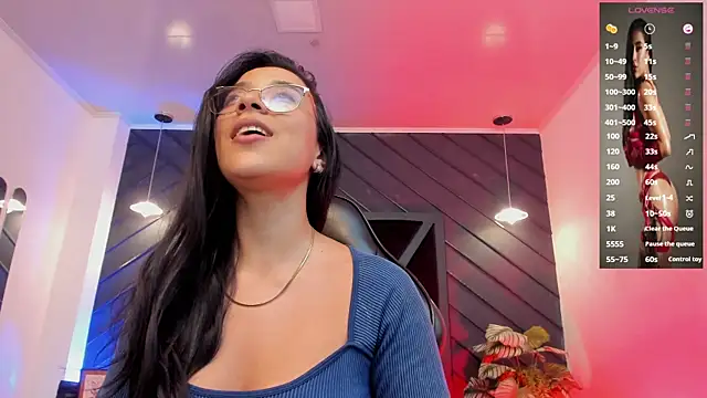 zoe martins  online show from 01-06-26, 05:27