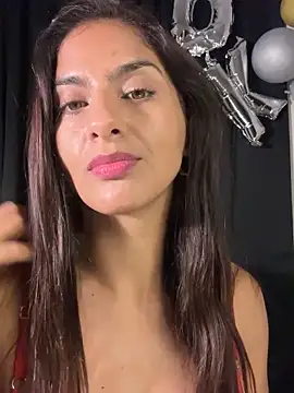 chicachocolate01 online show from 04-09-26, 05:18