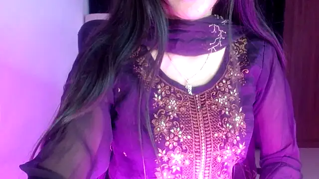 Snapshot of Mini_Meera chatting on 11-01-25, 06:21 Mini Meera online show from 11-01-25, 06:21