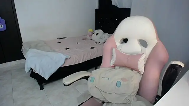 Elizabeth rose02 online show from 06-09-26, 11:05