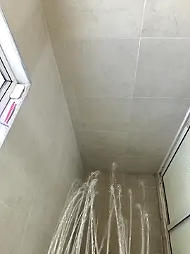 Snapshot of bombshell341 chatting on 09-14-25, 05:56 bombshell341 online show from 09-14-25, 05:56