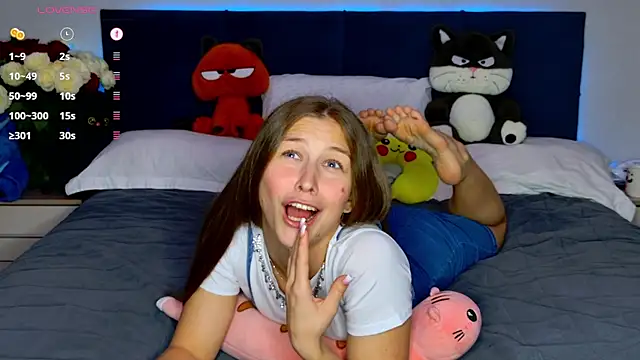 MissEmilyMiller online show from 04-20-26, 06:31