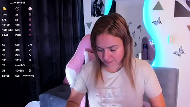 luciamature  online show from 11-09-25, 07:01