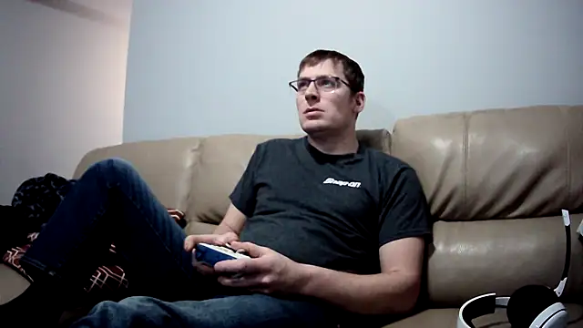 Snapshot of jungleking_88 chatting on 02-04-26, 06:25 jungleking 88 online show from 02-04-26, 06:25