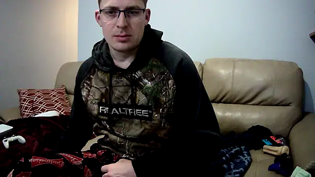 Snapshot of jungleking_88 chatting on 02-21-26, 03:02 jungleking 88 online show from 02-21-26, 03:02