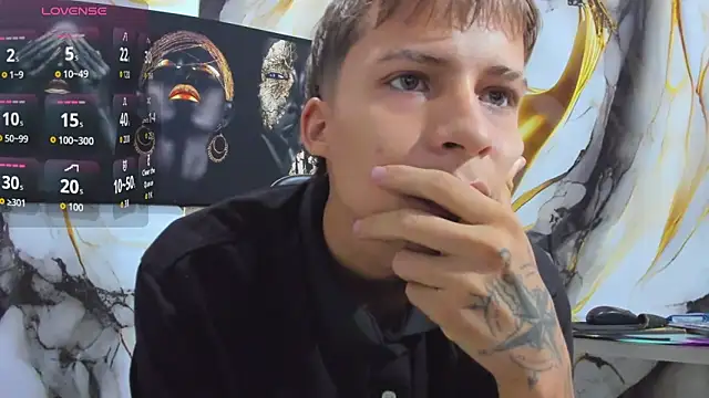 mono blonde online show from 05-19-26, 11:49