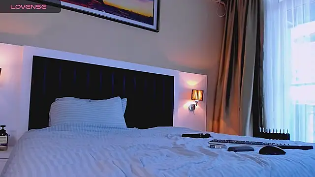 marrenaa online show from 11-06-25, 08:04