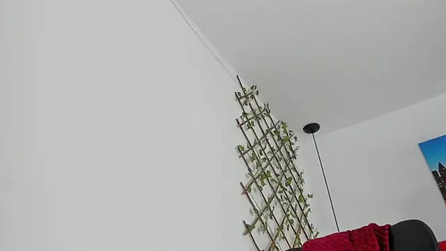 carolinacrus01 online show from 11-11-25, 02:17