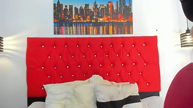 carolinacrus01 online show from 03-04-26, 03:40